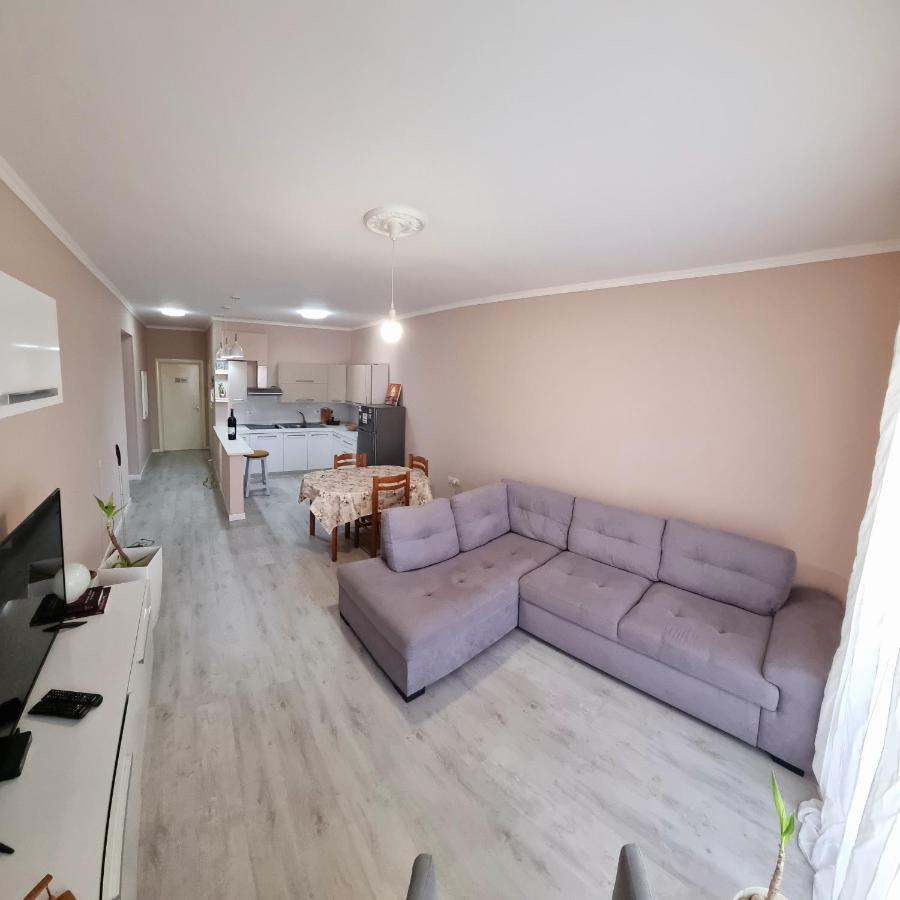 Green Villa Vlorë Buitenkant foto